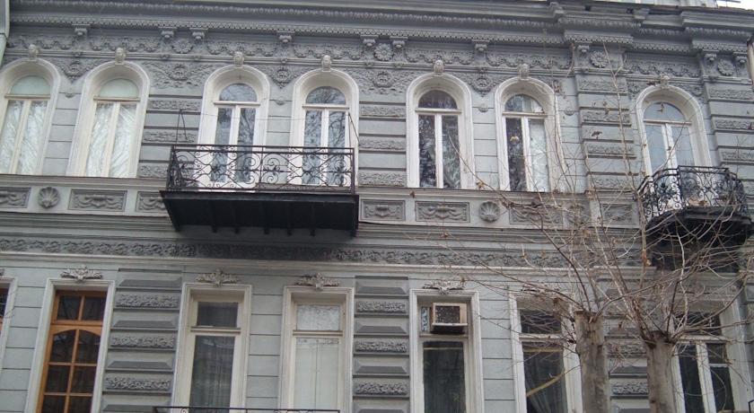 Old Tbilisi Trio Apartments Экстерьер фото