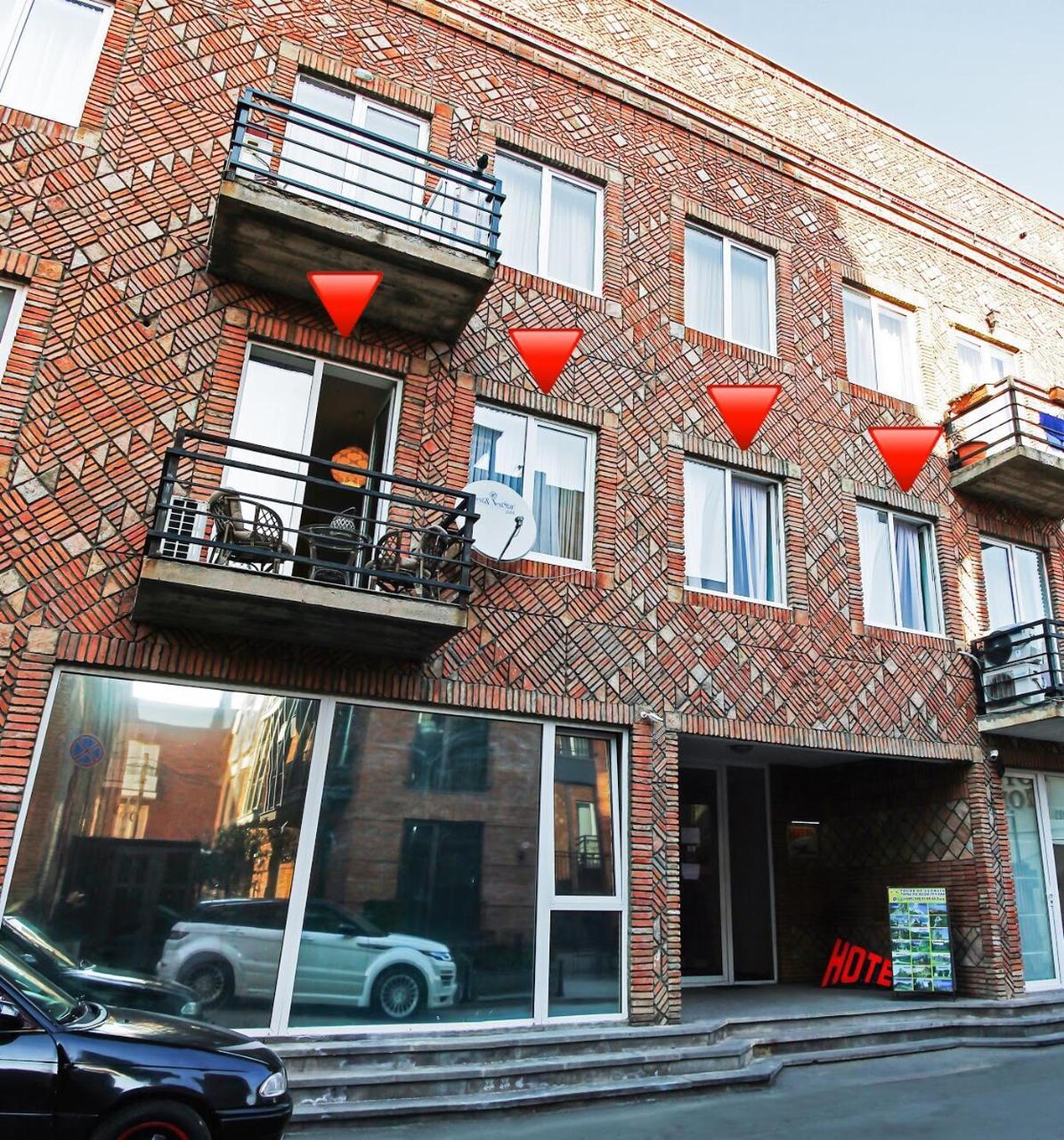 Old Tbilisi Trio Apartments Экстерьер фото